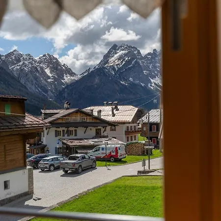 Guesthost - Lovely Саппада